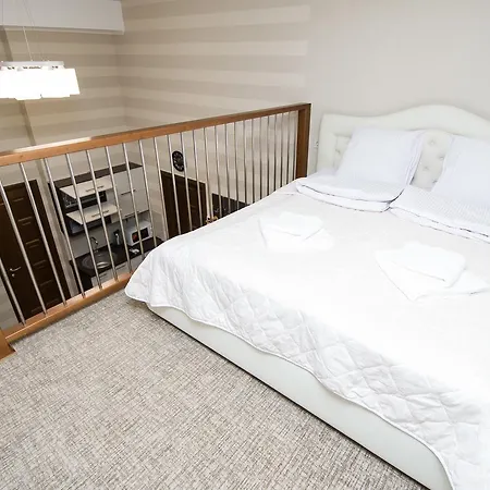 Otel Aura & Aura Odessa