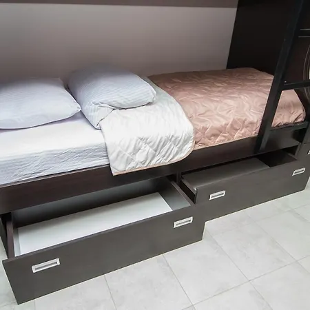 Otel Aura & Aura